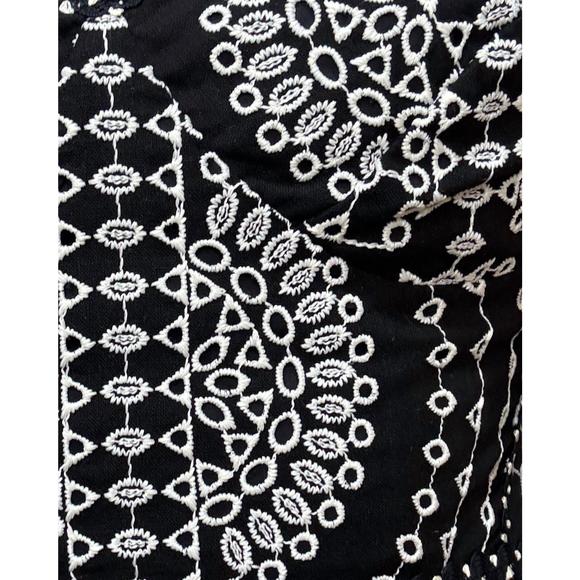 NEW CHARO RUIZ goldie sleeveless top in black nelum - Picture 3 of 3